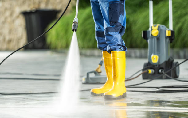 Why Choose Our Certified Pressure Washing Experts for Your Project Needs in Crystal City, MO?